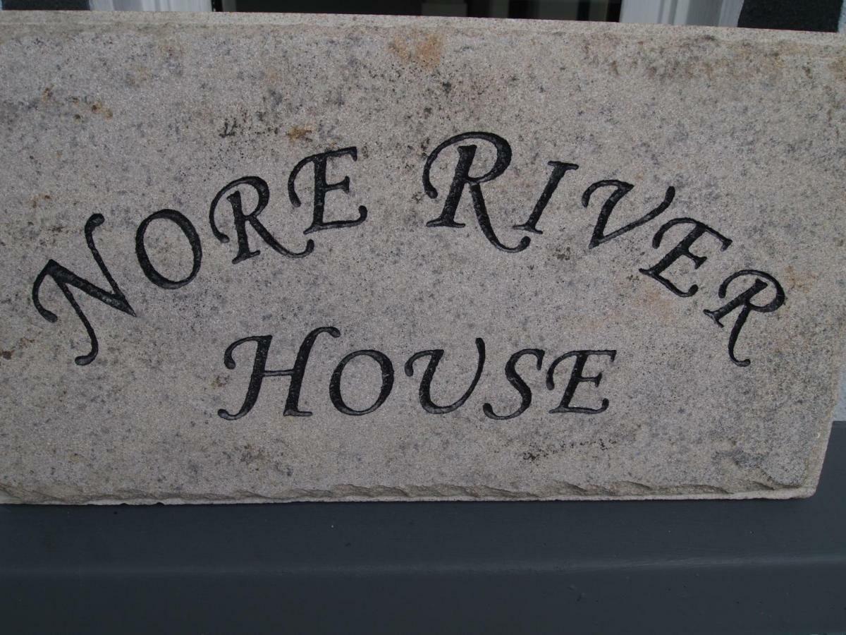 ホテル The Nore River House キルケニー エクステリア 写真